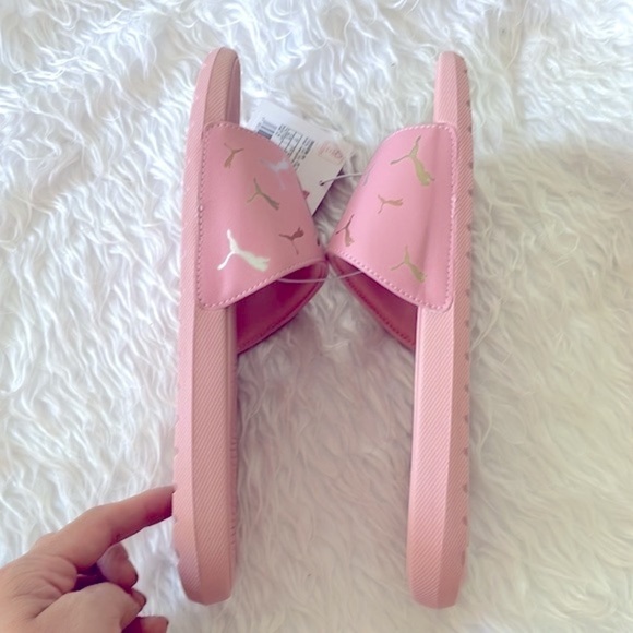 Brand New Puma Cool Cat 2.0 Toss Pink Large Strap Slides Sandals Metallic Logo - Picture 8 of 12